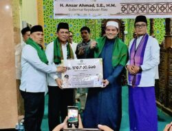 Gubernur Ansar dan Wagub Nyanyang Gelar Safari Ramadan di Nongsa, Ajak Masyarakat Perbanyak Amal